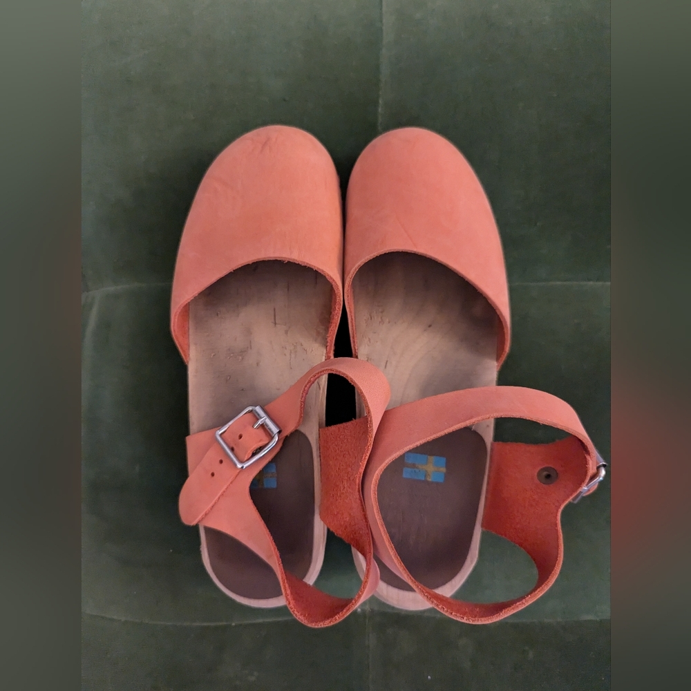 Mia Freja clog sandals orange